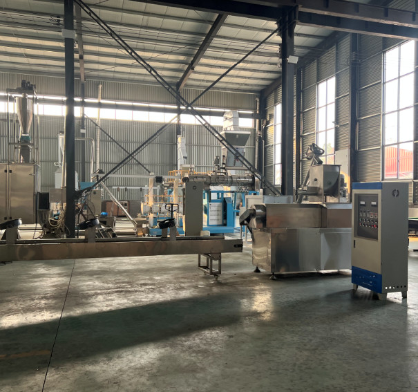Lijn voor pelletverwerkende machines voor pluimveevoeder / pelletmachine voor diervoeder prijzen / pelletmachinevoerlijn