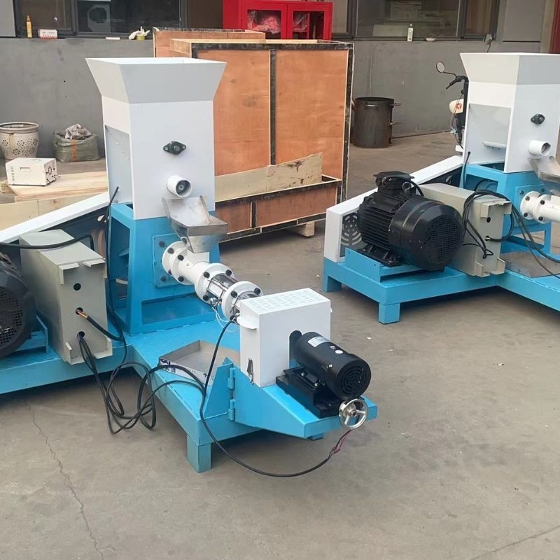 50~2000 kg/h Extruder voor visvoer van roestvrij staal Elektrische stoomverwarming Een- of dubbelschroef
