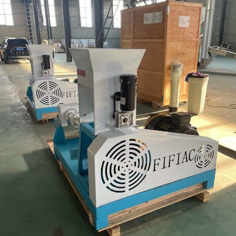 Elektrische stoomverwarming droogsoort visvoer extruder met driefasen vermogen en 50-2000 kg/uur capaciteit