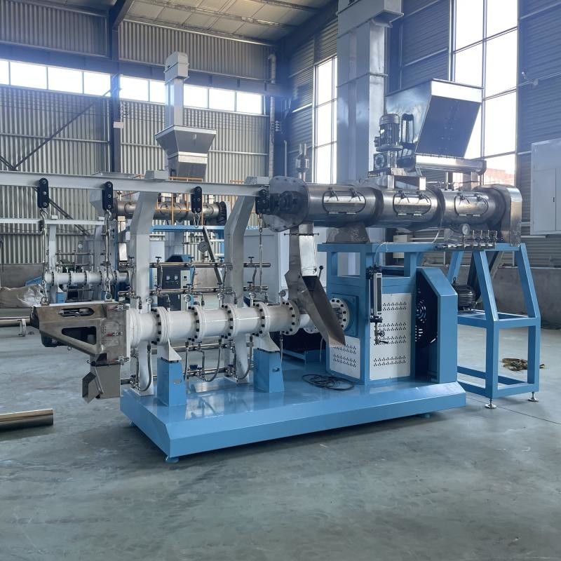 Eenvoudige dubbelschroef Tilapia voer extruder machine Drijvende visvoer productielijn CE gecertificeerd