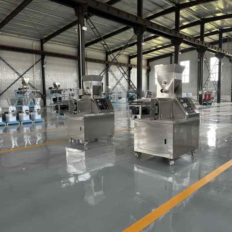 voer voor katten en honden, feed extruder, voedselproductiemachine, gepofte maissnacks