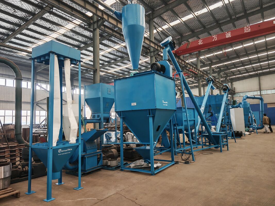 Aanpasbare diervoederpelletizeringslijn met installatie door een ingenieur en 380V/50Hz/3fase stroomvoorziening