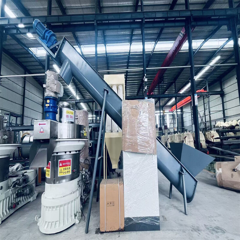 Commerciële ringvormige houtpelletmachine met een capaciteit van 0,5-15 T/H en een matrijs van hoogchroomlegeringstaal voor energiebesparende biomassapelletproductielijn