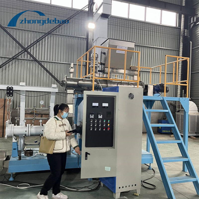 Hoofdstroom 37-160kw drijvende visvoermachine Industriële kwaliteit drijvende voerpelletmachine voor viskwekerijen
